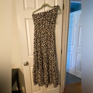 Wedding guest M medium black one shoulder tie off the shoulder dress